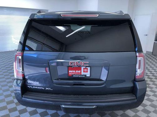 2020 GMC Yukon XL SLT
