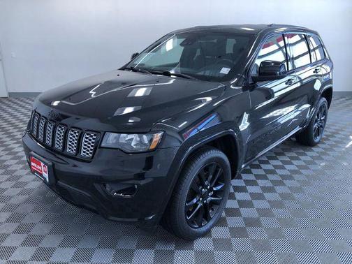 2020 Jeep Grand Cherokee Altitude