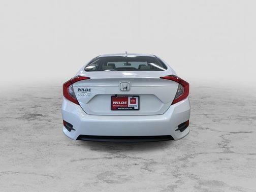 White 2017 Honda Civic EX