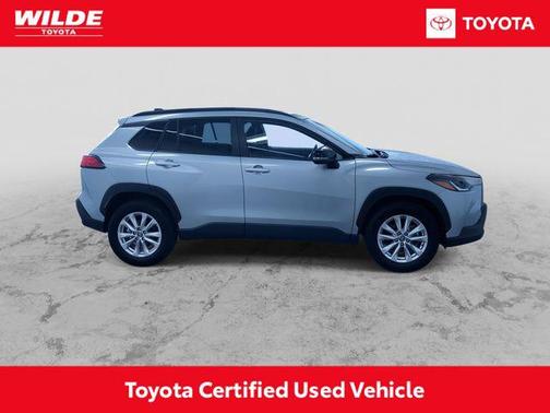 Silver 2025 Toyota Corolla Cross LE