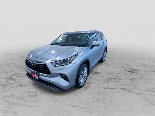 2024 Toyota Highlander Platinum