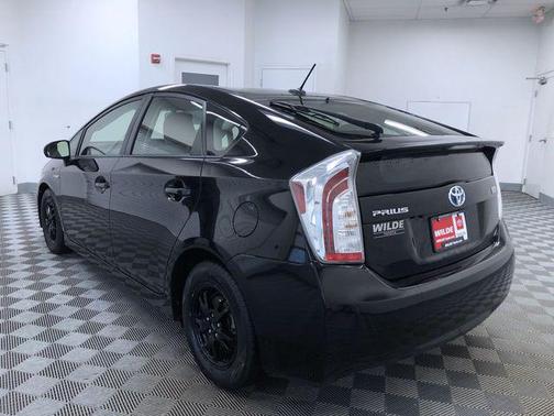2014 Toyota Prius Three