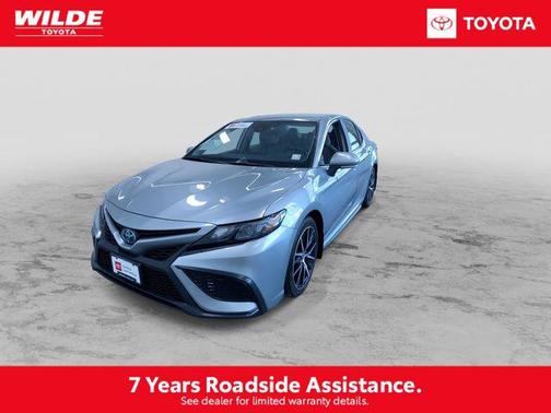 Celestial Silver Metallic 2023 Toyota Camry SE
