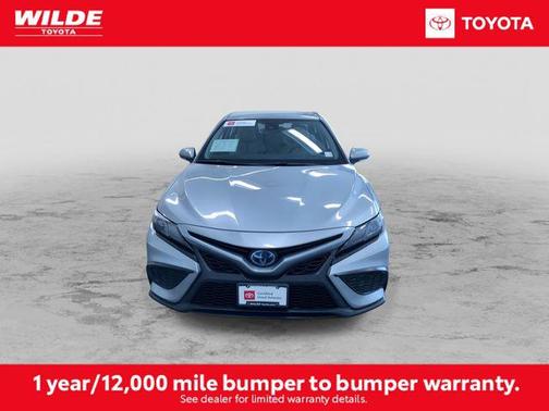 Celestial Silver Metallic 2023 Toyota Camry SE