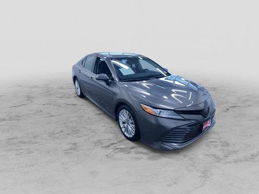 2018 Toyota Camry XLE