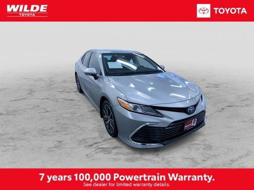 2024 Toyota Camry Hybrid XLE