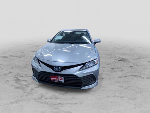 2024 Toyota Camry Hybrid XLE