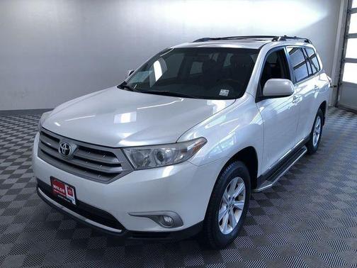 2013 Toyota Highlander SE