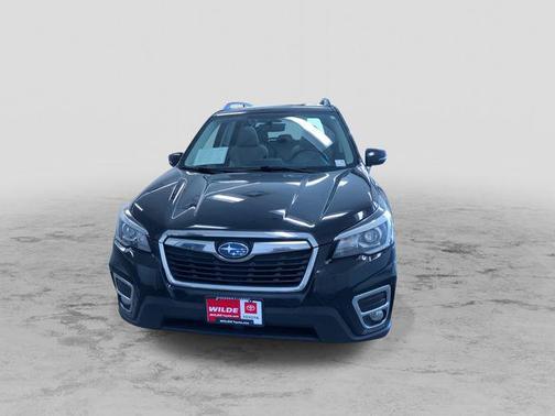 Crystal Black Silica 2020 Subaru Forester Limited