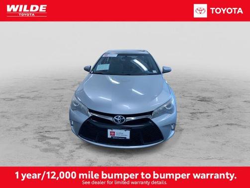 Celestial Silver Metallic 2016 Toyota Camry SE