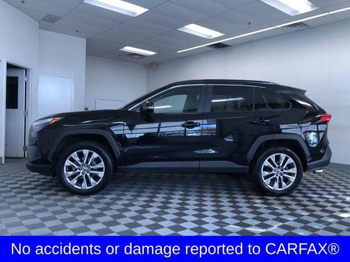 2022 Toyota RAV4 XLE Premium