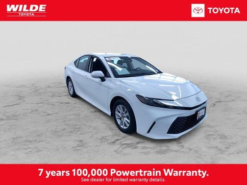 Ice 2026 Toyota Camry LE