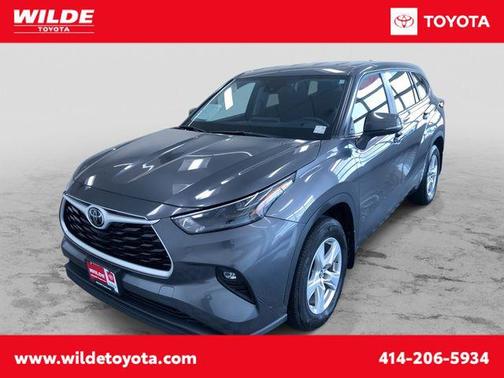 2024 Toyota Highlander LE I4