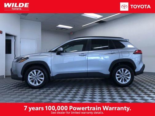 2024 Toyota Corolla Cross LE