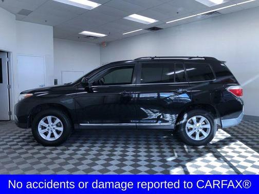 2013 Toyota Highlander SE
