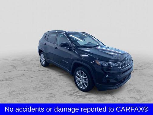 2022 Jeep Compass Latitude Lux