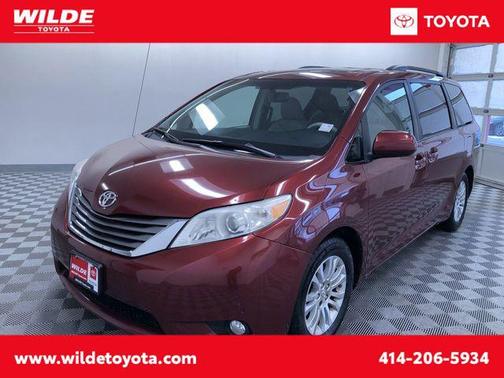 2011 Toyota Sienna XLE