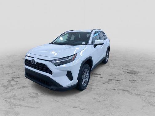 Ice 2025 Toyota RAV4 Hybrid XLE