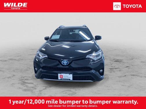 2017 Toyota RAV4 Hybrid SE