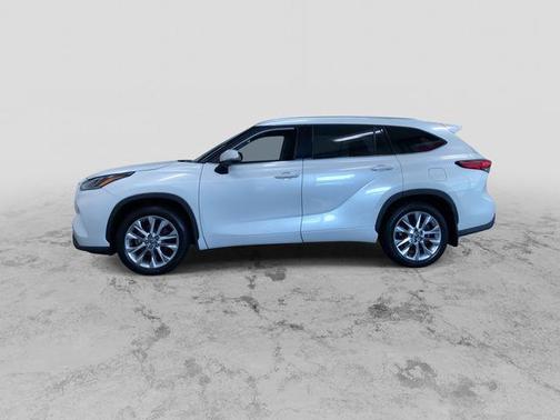 2022 Toyota Highlander Limited
