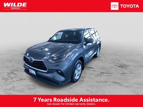 2024 Toyota Highlander LE I4