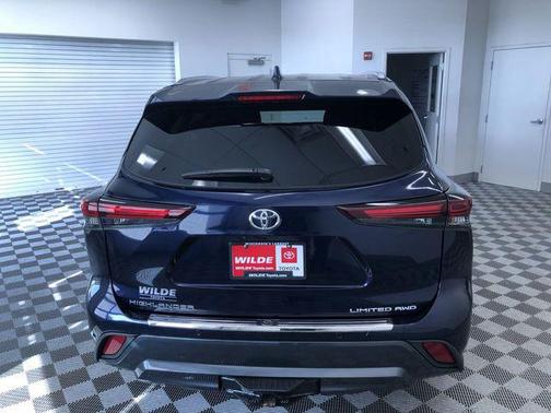 2025 Toyota Highlander Limited
