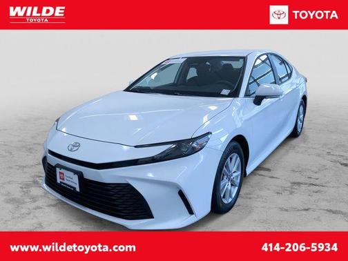 Ice 2026 Toyota Camry LE