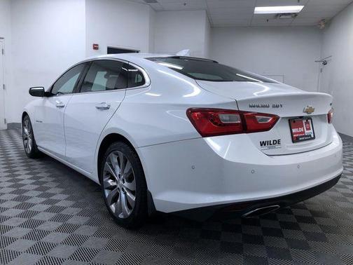 2017 Chevrolet Malibu Premier