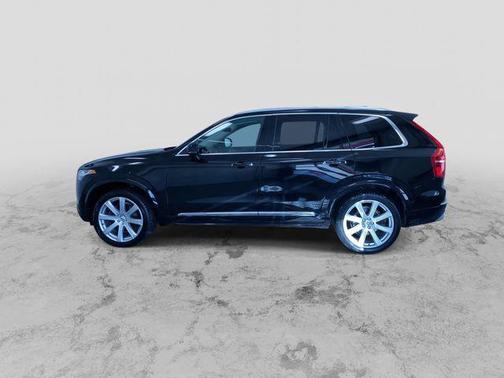 2018 Volvo XC90 T6 Inscription