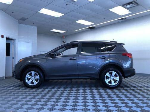 Magnetic Gray Metallic 2013 Toyota RAV4 XLE