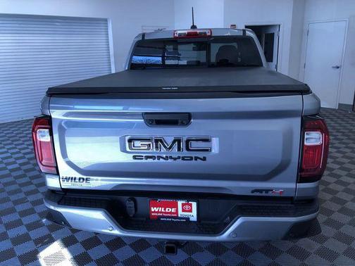 Sterling Metallic 2024 GMC Canyon AT4