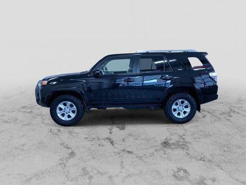 2017 Toyota 4Runner SR5 Premium