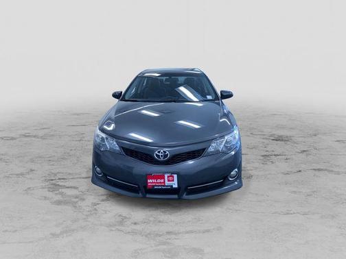 Magnetic Gray Metallic 2012 Toyota Camry SE