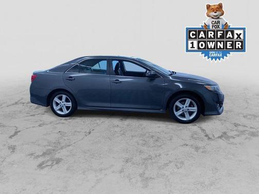 Magnetic Gray Metallic 2012 Toyota Camry SE