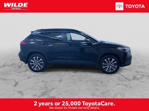 2025 Toyota Corolla Cross XLE