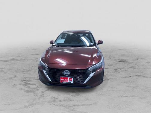 Rosewood Metallic 2025 Nissan Sentra SV