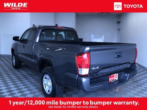 2017 Toyota Tacoma SR