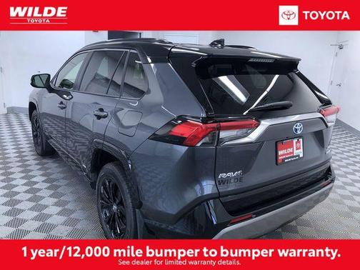2022 Toyota RAV4 Hybrid SE