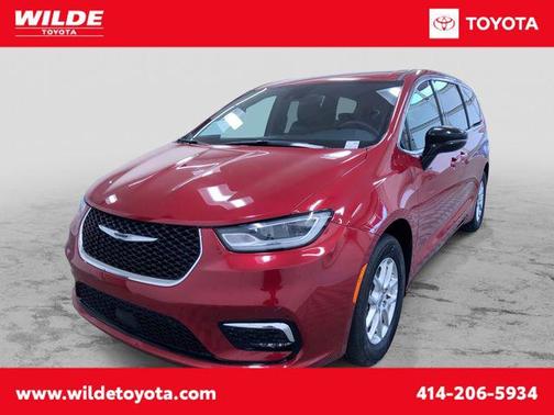 2025 Chrysler Pacifica L