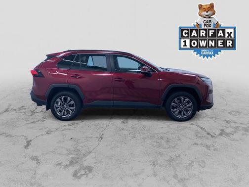 2022 Toyota RAV4 Hybrid XLE Premium