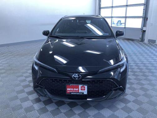 Midnight Black Metallic 2023 Toyota Corolla SE