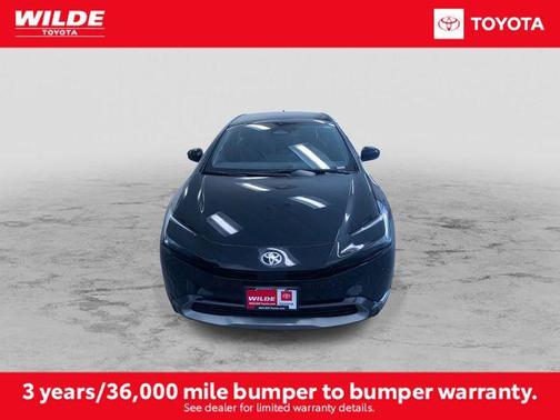 2025 Toyota Prius XLE