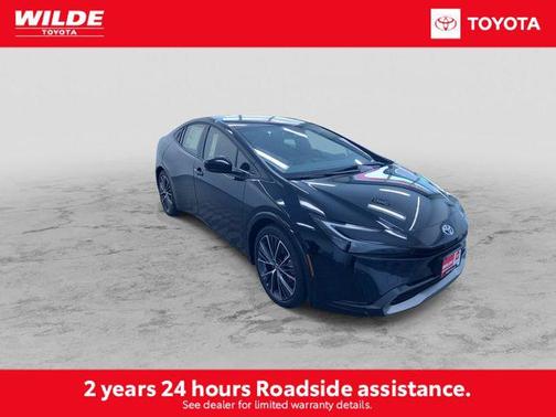 2025 Toyota Prius XLE