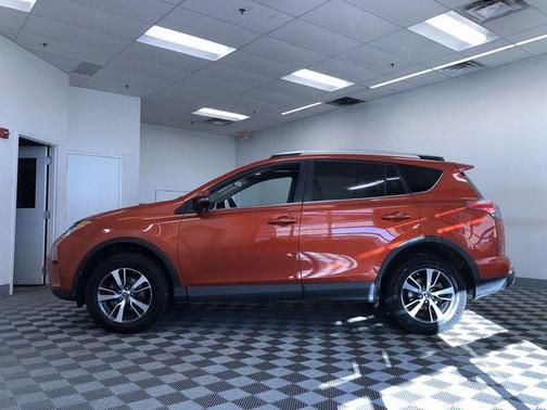 2016 Toyota RAV4 XLE