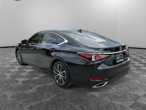 2022 Lexus ES 350 Premium