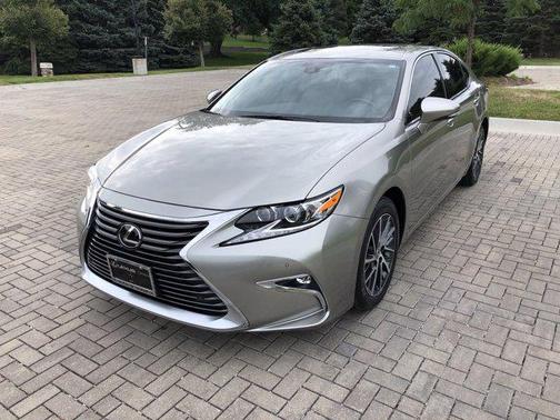 2017 Lexus ES 350 Base