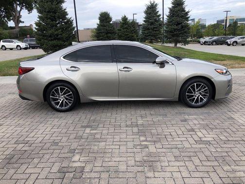 2017 Lexus ES 350 Base
