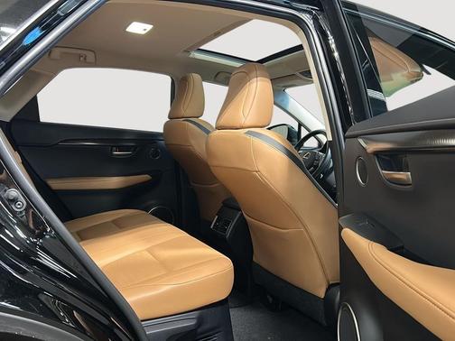 Obsidian 2015 Lexus NX 200t Base