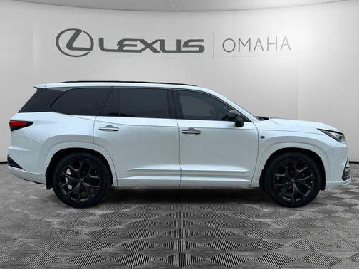 2024 Lexus TX 500h F SPORT Premium