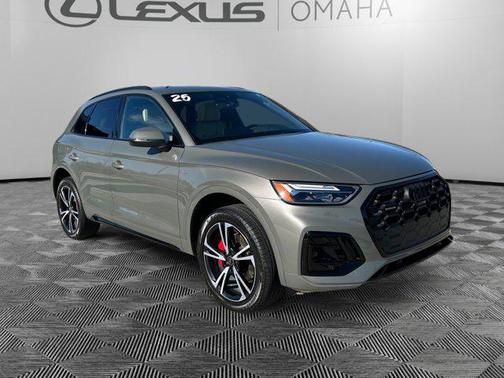 2025 Audi Q5 45 S line Premium Plus